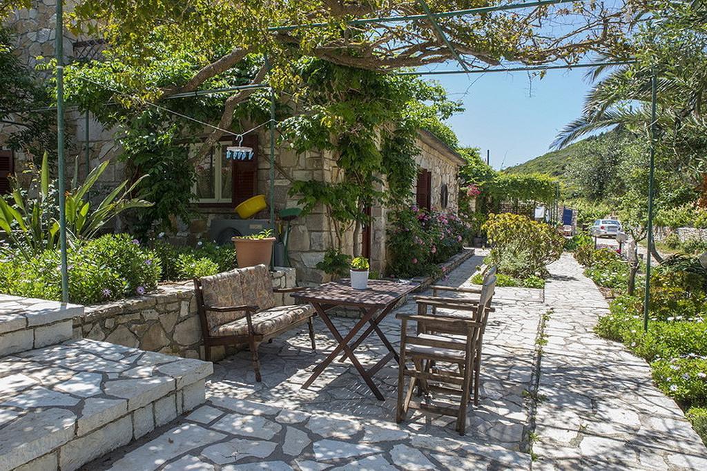 Paxos Santa Marina Villas Gaios Cameră foto